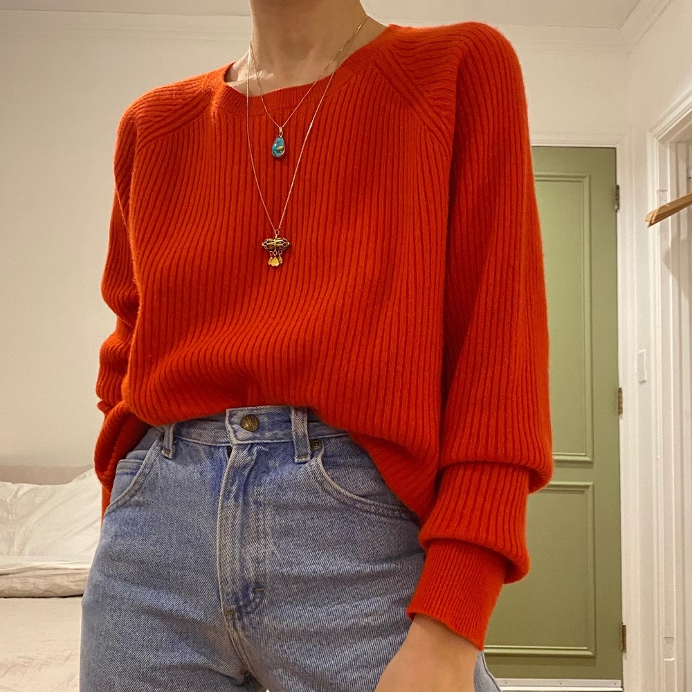 100% cashmere sweater orange red by line (small)